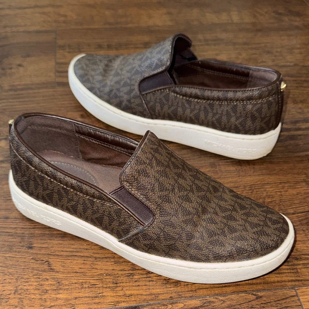 Michael Kors Teddi Signature Logo Slip-On Sneaker